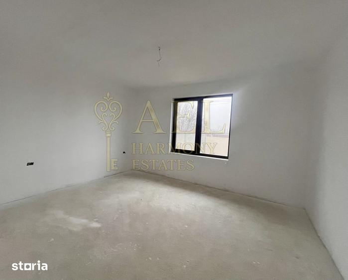 Casă cu 7 camere cu Teren 550 Mp în Ciorogârla