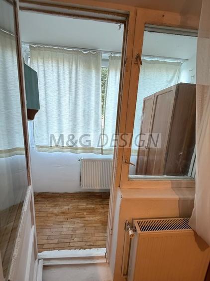 Apartament cu 3 camere semidecomandat în Șagului
