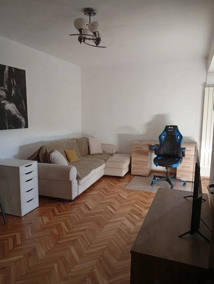 Apartament cu 2 camere decomandat în Iosia