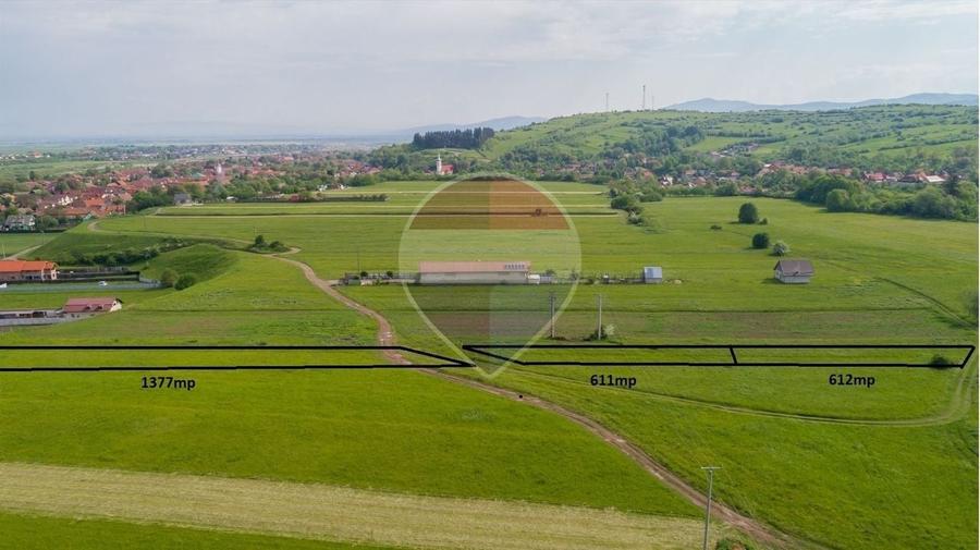 Teren agricol intravilan de 611 mp, în Tărlungeni