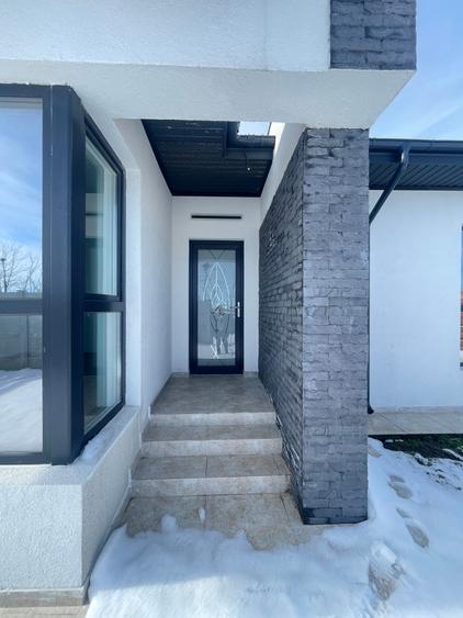 Casă individuală cu 3 camere cu Teren 375 Mp în Berceni