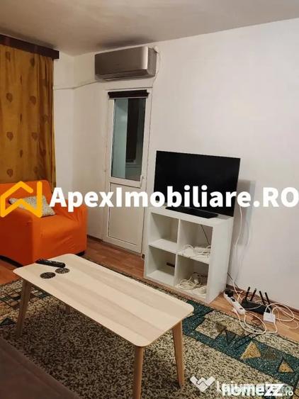 Garsonieră decomandată, mobilată în Grivița