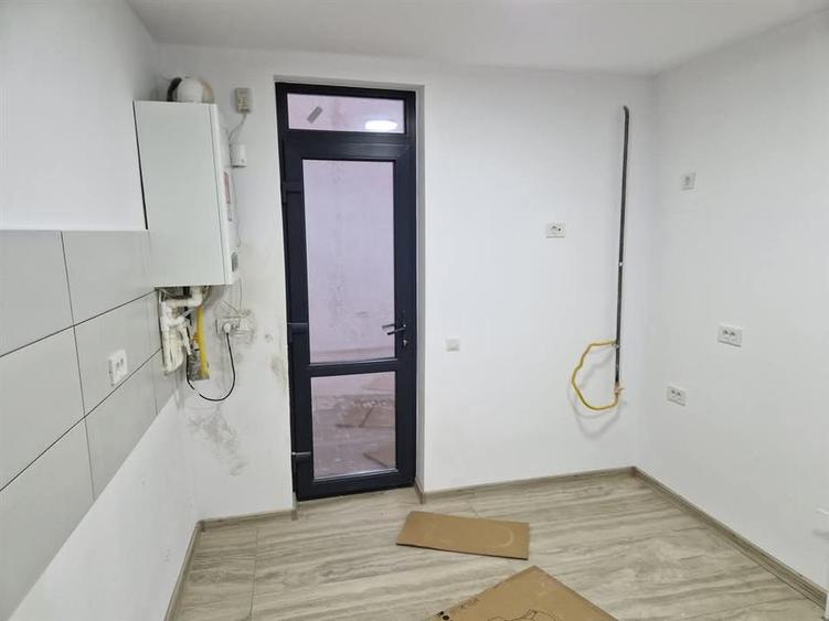 Inchiriere Casa RENOVATA INTEGRAL  Centru, CARAMIDA - 11