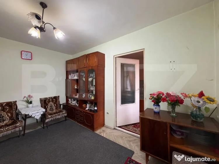 Apartament 2 camere, etaj 1, 37 mp, zona Micro III - 4