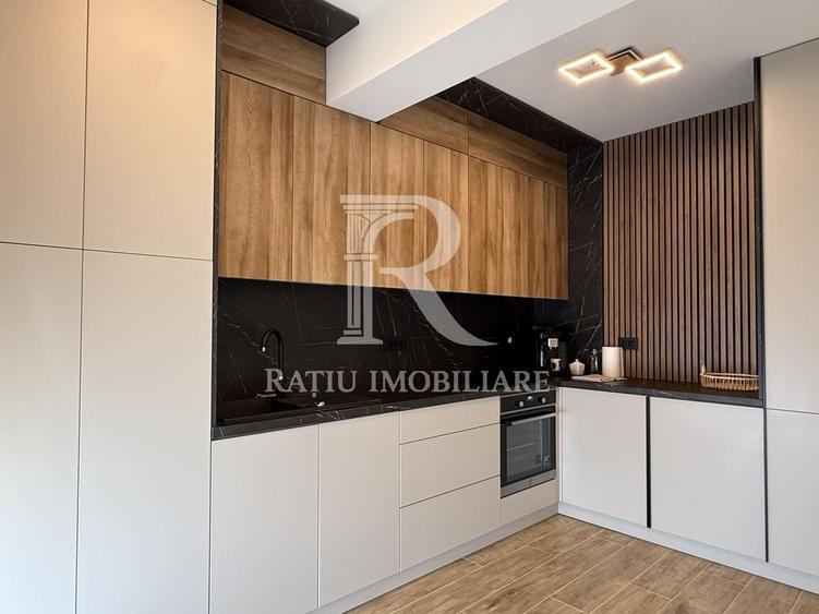 Apartament cu 3 camere decomandat, mobilat în Cantemir