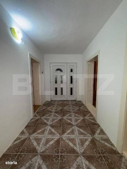 Casă cu 4 camere cu Teren 5594 Mp în Central