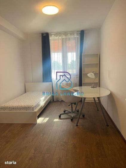 Apartament cu 3 camere decomandat în Aviatorilor