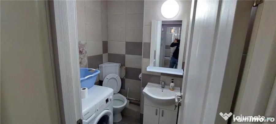 Apartament cu 3 camere decomandat în Cotroceni