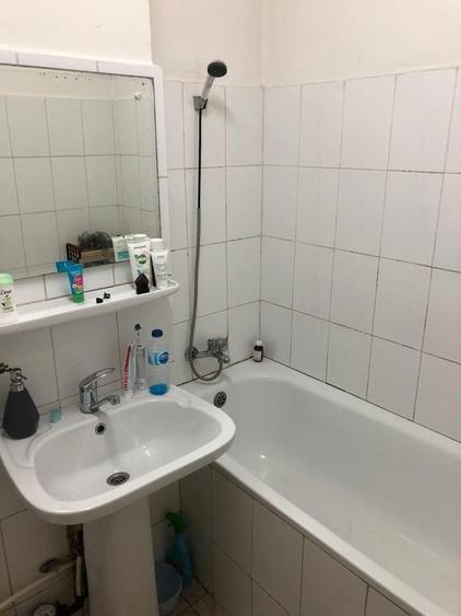 Apartament cu 2 camere semidecomandat în Exterior Vest
