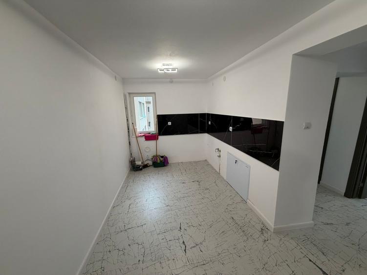 Apartament cu 3 camere semidecomandat în Șărmășag