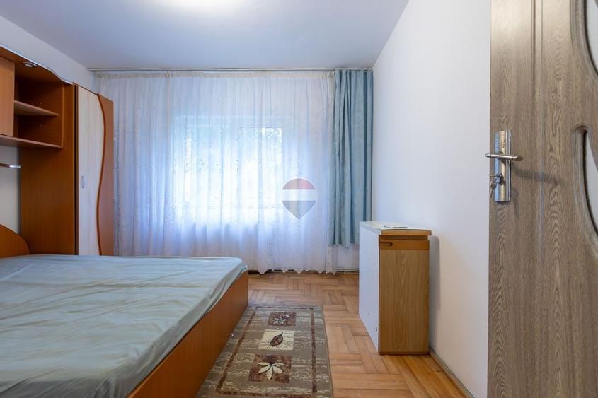 Apartament cu 3 camere decomandat în Nord