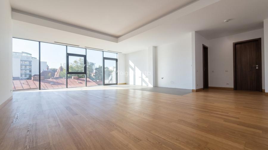 Apartament premium cu 4 camere – Strada Mihai Eminescu, Sector 2, București