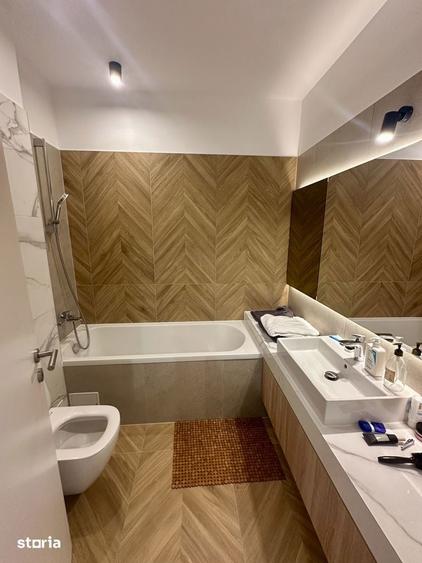 Apartament cu 2 camere în Tractorul