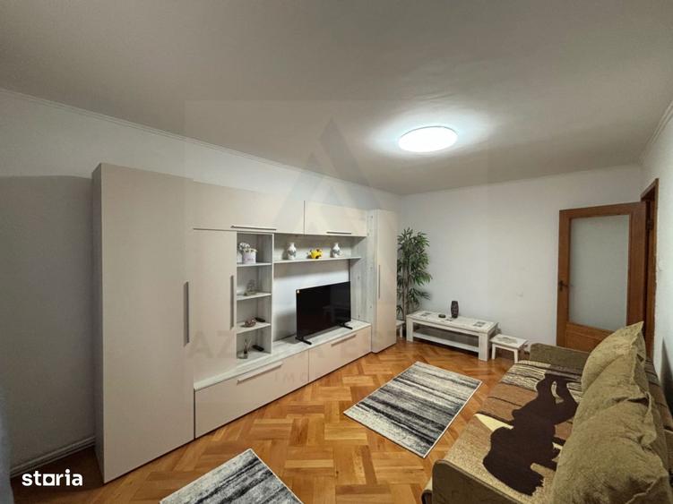 Apartament cu 3 camere în Sub Arini