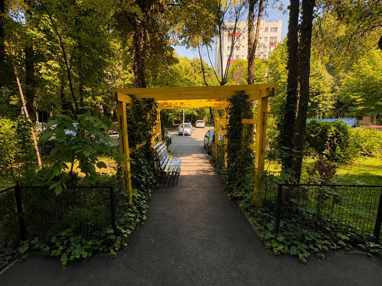 Apartament 3 camere decomandat de vânzare – lângă Mall Grand Arena, Sector 4 - 14