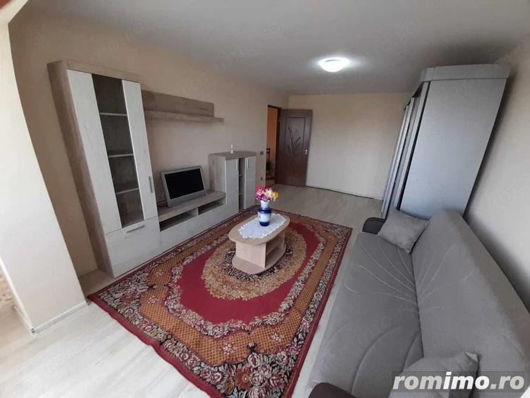 Garsonieră decomandată în Brâncoveanu