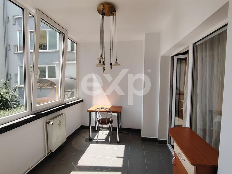 Apartament cu 2 camere semidecomandat, mobilat în Gheorgheni