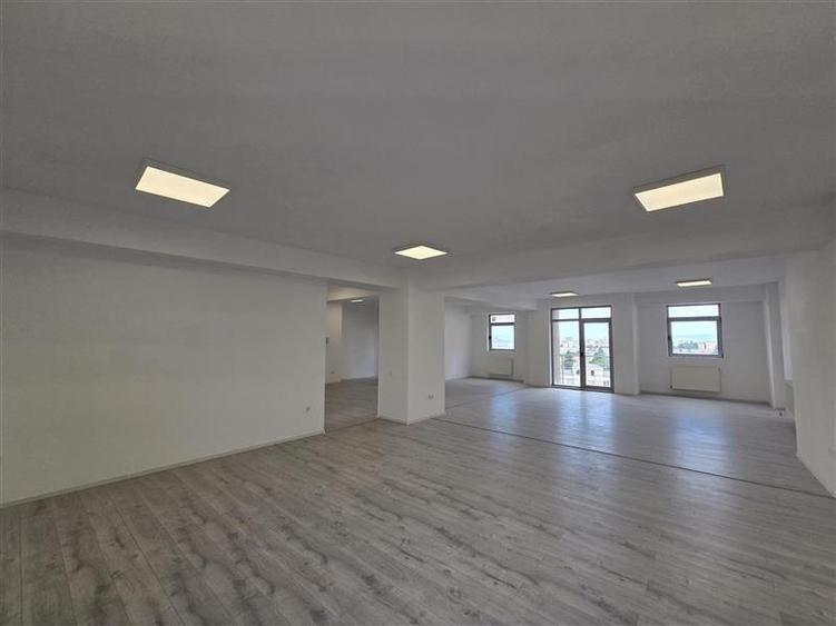 Apartament 4 camere Centrul Civic pretabil co-working hub - 5