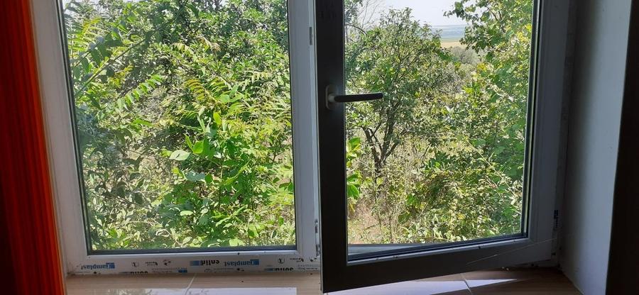 Casă individuală cu 4 camere cu Teren 1600 Mp în Oancea