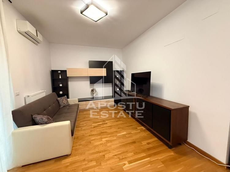 Apartament cu 3 camere decomandat, mobilat în Dumbrăvița