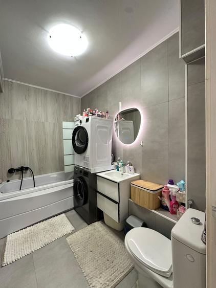 Apartament cu 2 camere semidecomandat, mobilat în Zorilor