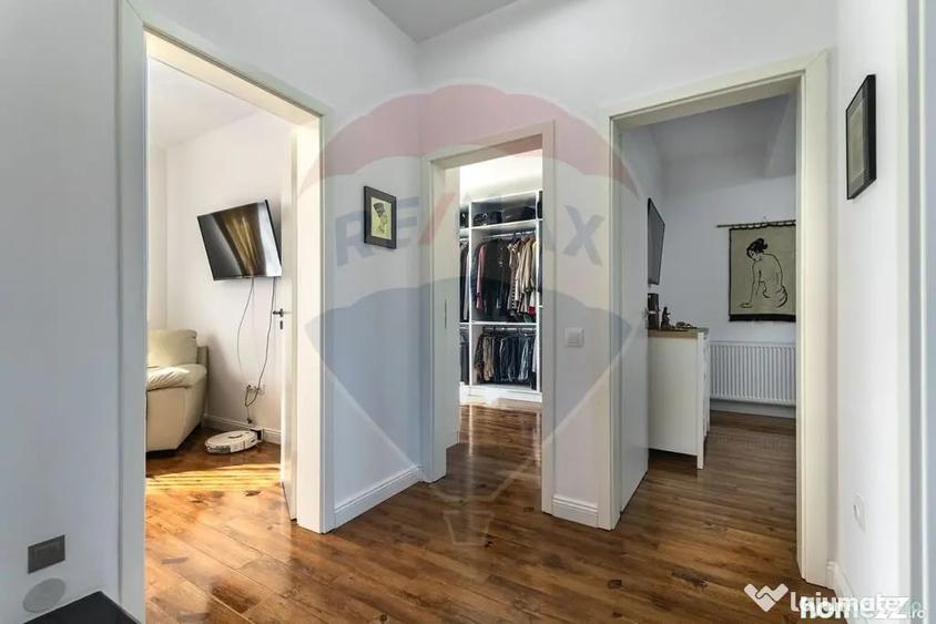Casă cu 5 camere cu Teren 440 Mp în Bartolomeu