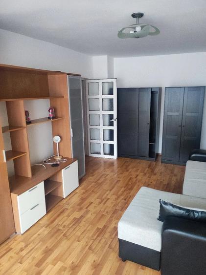 Apartament cu 2 camere decomandat în Ultracentral