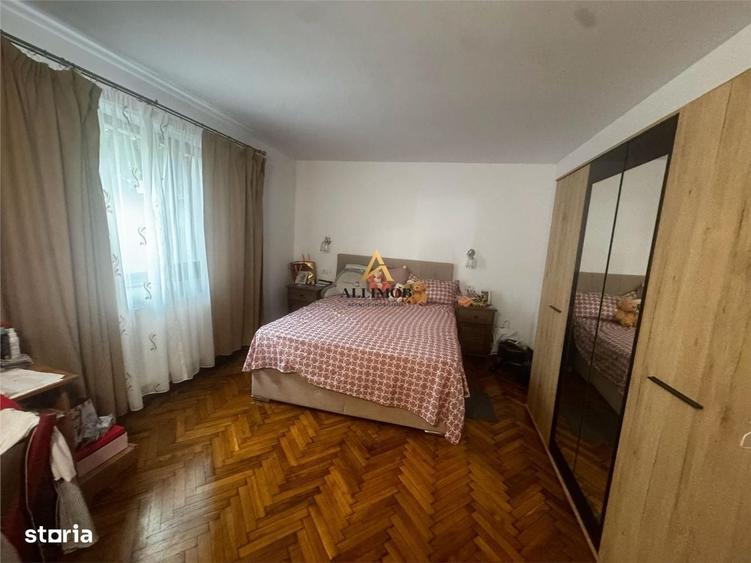 Casă cu 2 camere în Bughea de Sus