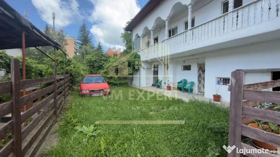 Casă cu 4 camere cu Teren 233 Mp în Sud