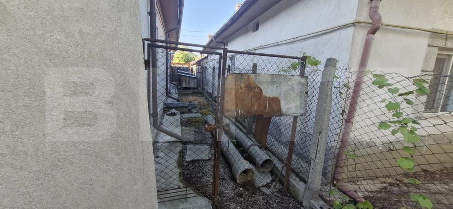 Casă individuală cu 5 camere cu Canalizare în Găești