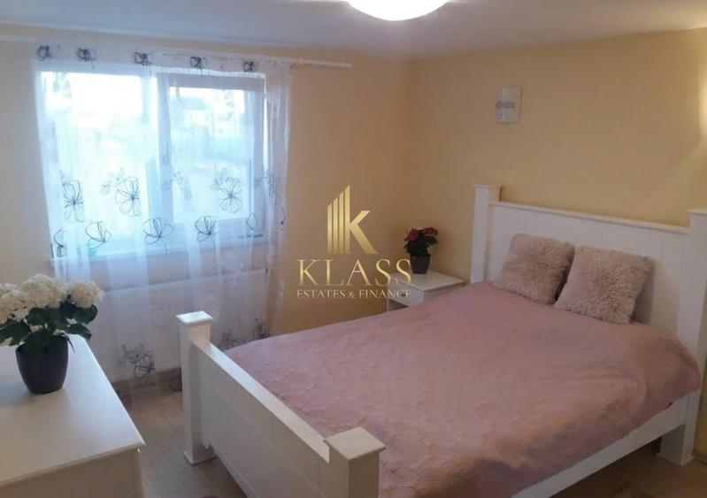 Duplex cu 4 camere cu Canalizare în Brănești