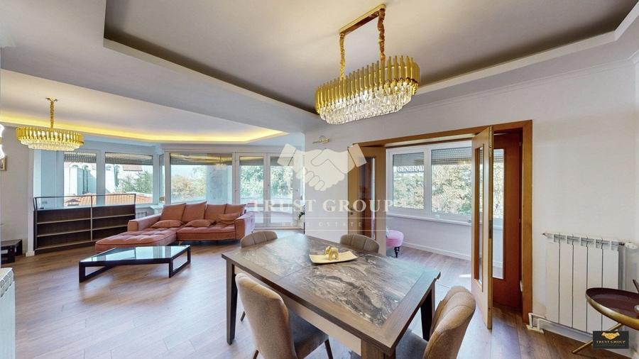 Apartament cu 4 camere decomandat, mobilat în Primăverii
