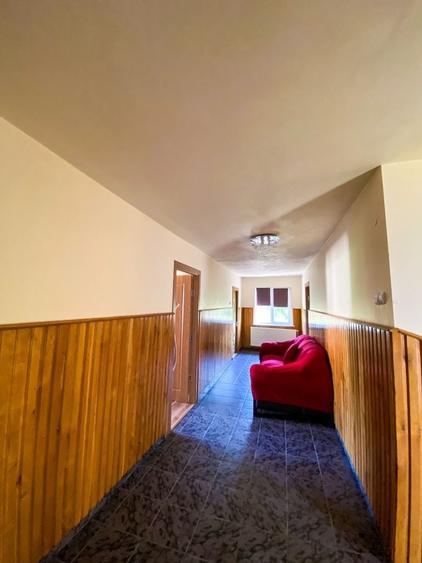 Casă cu 4 camere cu Teren 1000 Mp în Ocna Șugatag