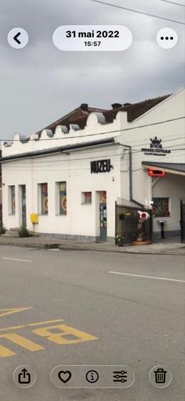 Spațiu comercial, de 300 mp, în Central