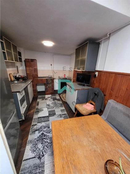 Casă cu 2 camere cu Teren 630 Mp în Craiter