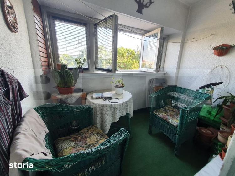 Apartament cu 4 camere decomandat, mobilat în Sud