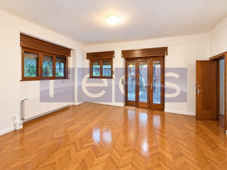 Apartament cu 4 camere în Aviatorilor