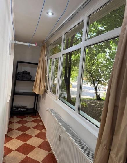 Garsonieră decomandată în Berceni
