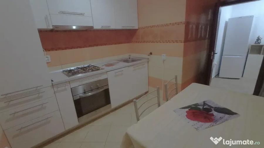 Apartament cu 2 camere decomandat în Obcini