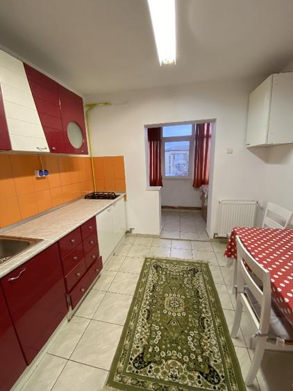 Apartament cu 2 camere decomandat în Păcurari