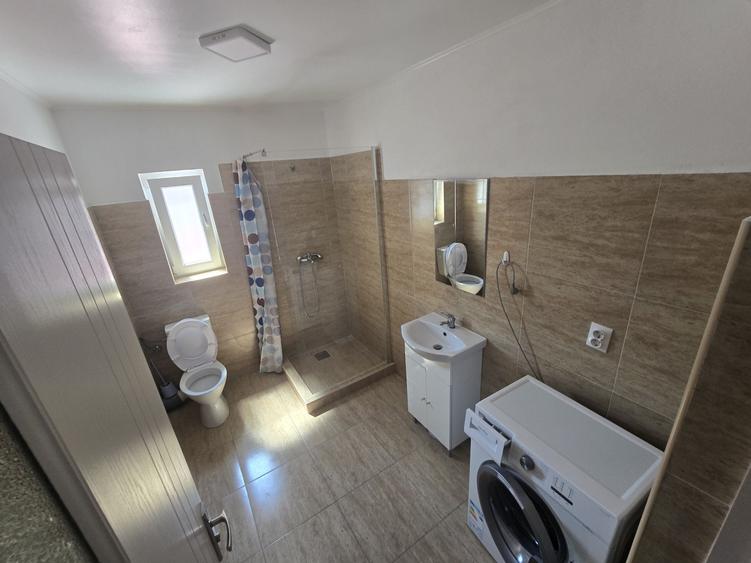 Apartament cu 2 camere decomandat în Radu Negru