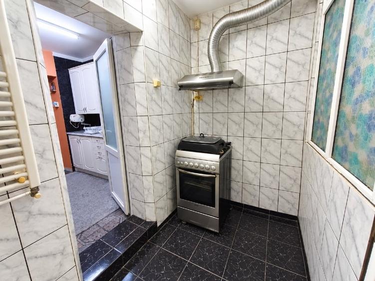 Apartament cu 2 camere decomandat, mobilat în Sebastian