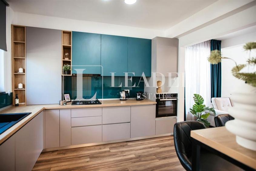 Duplex cu 5 camere cu Teren 250 Mp în Central