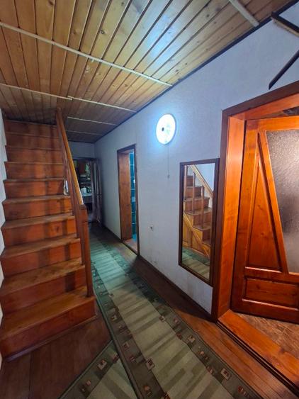 Casă individuală cu 3 camere cu Teren 1635 Mp în Exterior Sud
