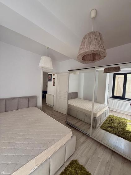 Apartament cu 2 camere semidecomandat în Domenii