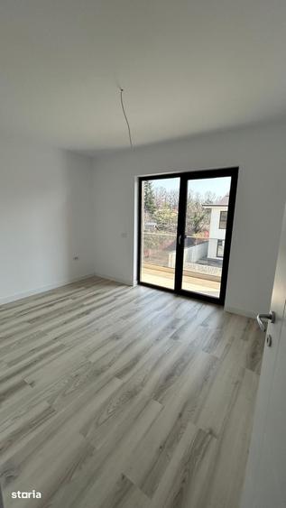 Apartament cu 3 camere în Păulești