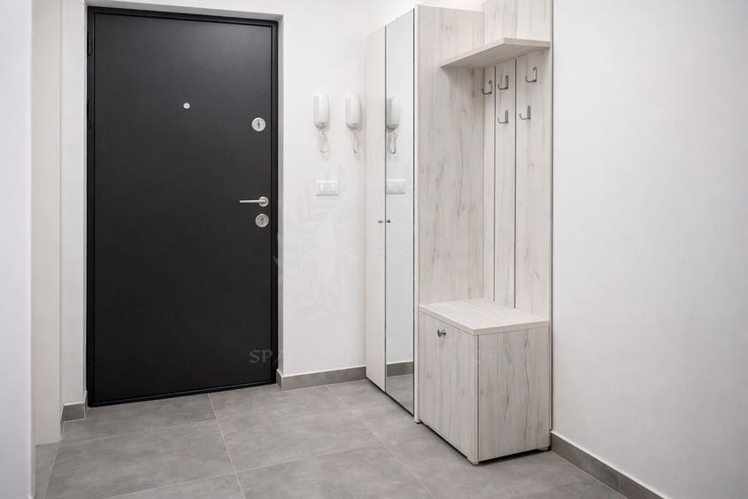 Apartament cu 3 camere decomandat, mobilat în Albert