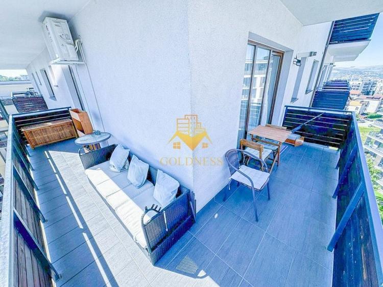 Apartament cu 2 camere semidecomandat, mobilat în Bună Ziua