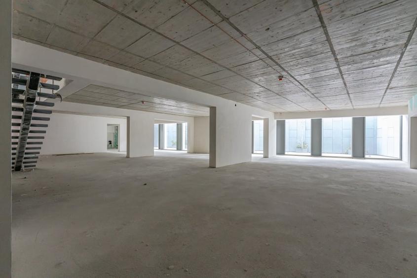 Birou, de 1,074 mp, în Ultracentral