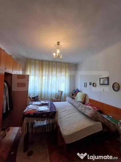 Casă cu 3 camere cu Teren 1682 Mp în Turda